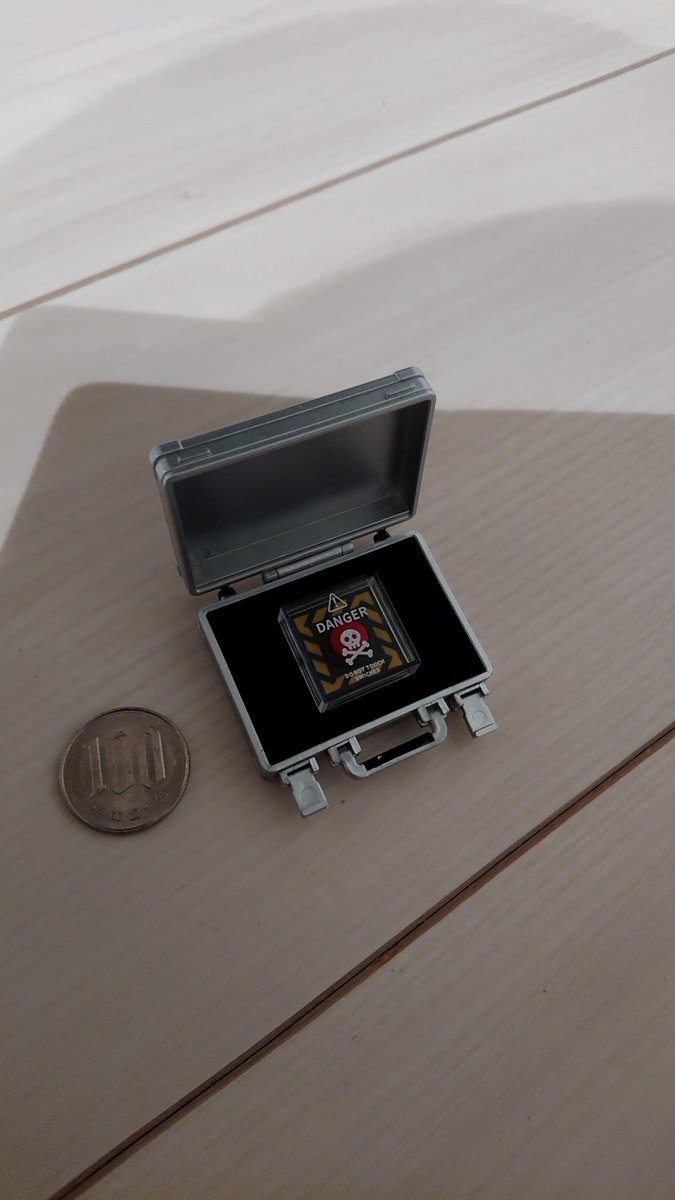 押すなよ❗ふりじゃないぞ❗
#押したら
#だめ
#絶対