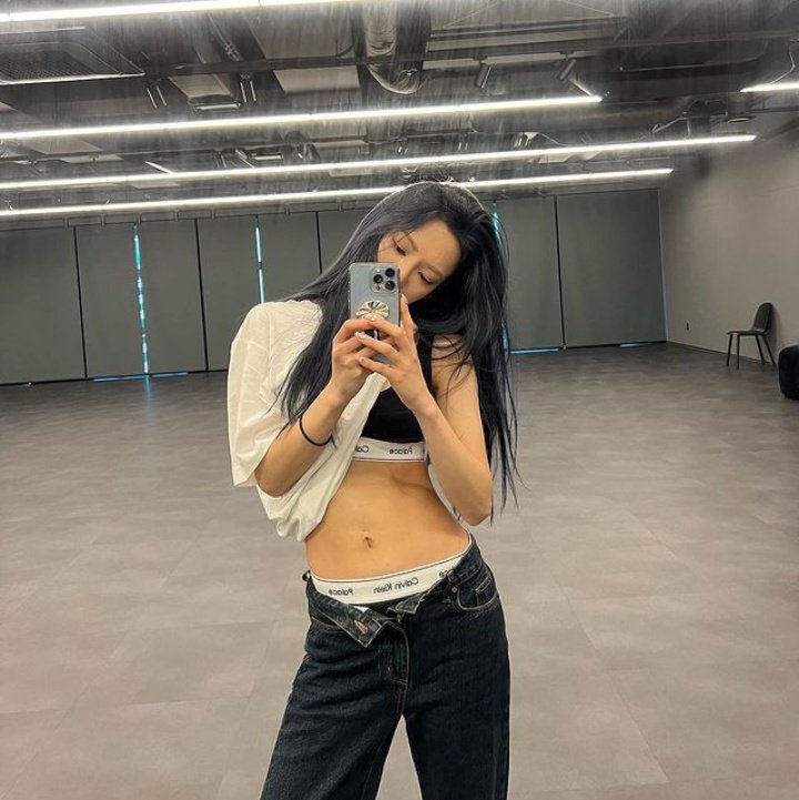 hyoyoend's tweet photo. @EXPLICITAREA is't pretty? https://t.co/wWTmL1RxFp