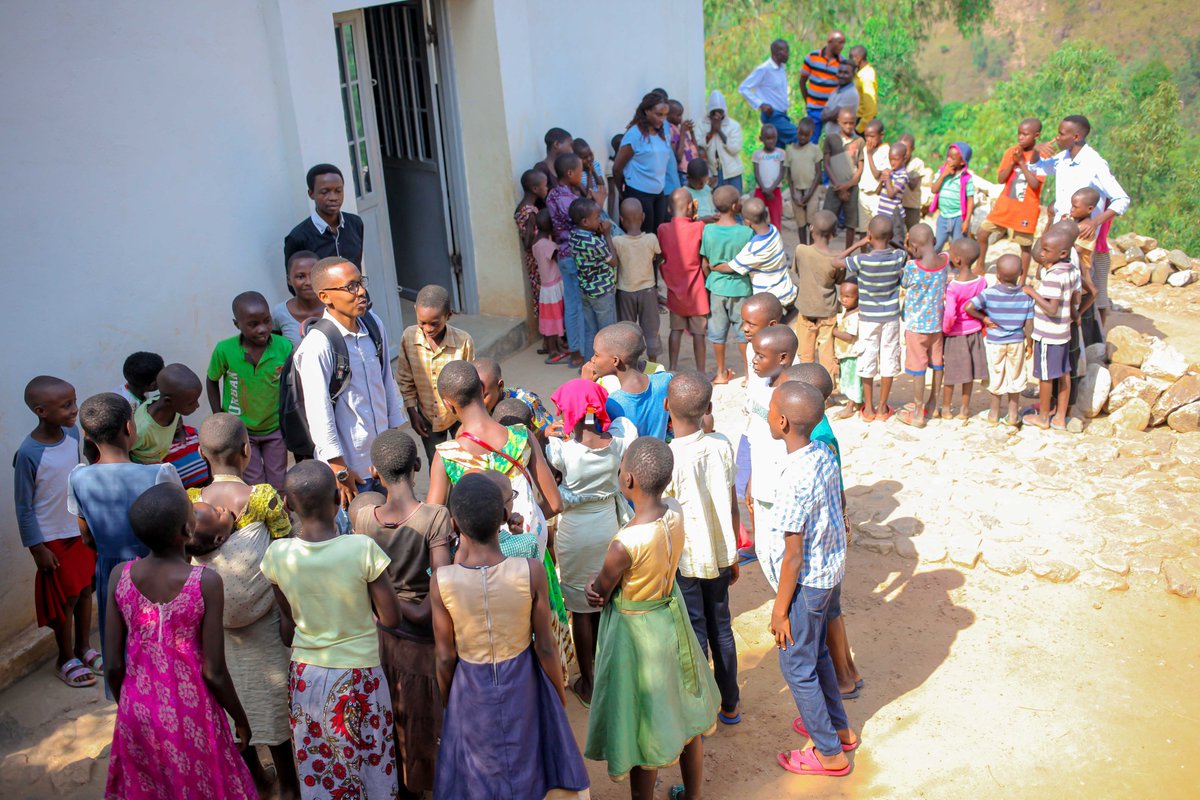 CRBurundi's tweet photo. Each child was trained in all those 7 activities and a meal was served. 
Read more: 
 https://t.co/1LRpupEV6g

@savechildrenuk @HelpAChild @REJABDI @CAREBurundi @globalpeacecha2 @CENAP_bi @Chancelle_B @ItalyinUganda @PNUDBurundi  @UNVBurundi @BeatriceNibizi @LauretteTetero https://t.co/TqE8ML9wgG