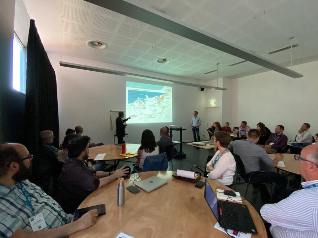 Syndicat_Eau_DK's tweet photo. L’utilisation d’eau non conventionnelle : enjeux et opportunités pour la gestion intégrée de la ressource en eau. Atelier de @FabriceMazouni, David Lefranc et Julien Jadot pour débuter cette deuxième journée de congrès
#Astee2022 #Ressource #EauPotable #REUTE https://t.co/b8TXETplkI