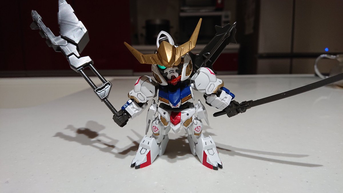 #ガンダムバルバトス
#オラオラ
#実は
#首の座りが悪い
#だけ
#ほんとは
#いい子