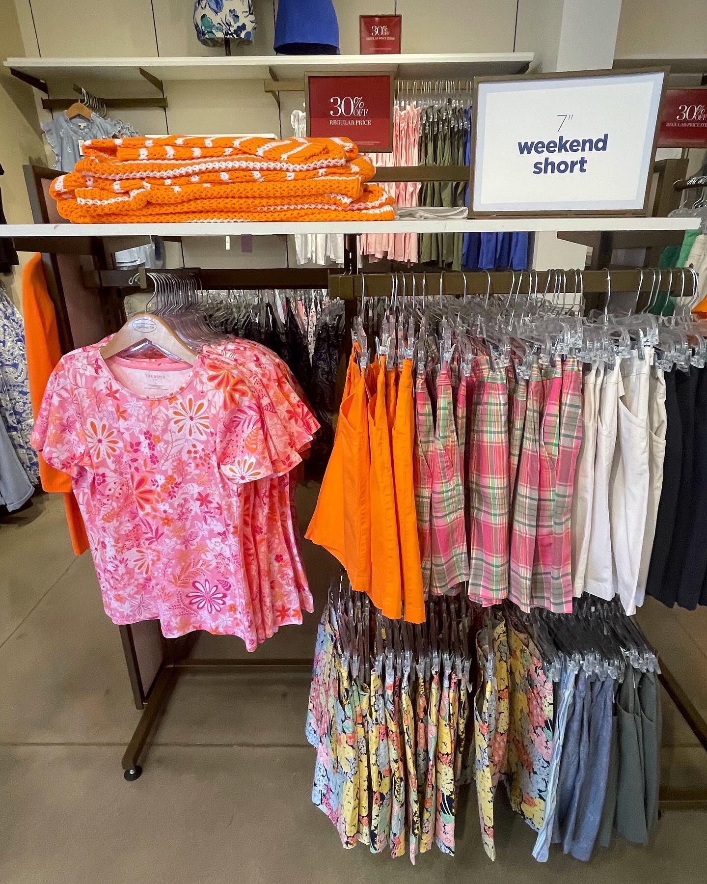 OutletAtGettysburg on X: EASY, BREEZY SUMMER STYLES AVAILABLE NOW AT TALBOTS  OUTLET! ☀️🛍 ⛵️🇺🇸🦞🌸🩴 #gettysburgoutlets #gettysburg #talbots  #talbotsoutlet #fashion #accessories #summer #summerfashion #summerstyle # outlets #outletshopping