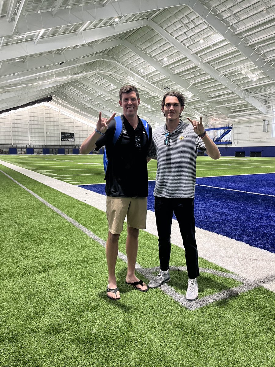 Had a great time at Buffalo today with the track and field program. Thank you Coach Johnson! @TPridefootball @Coach_Dav