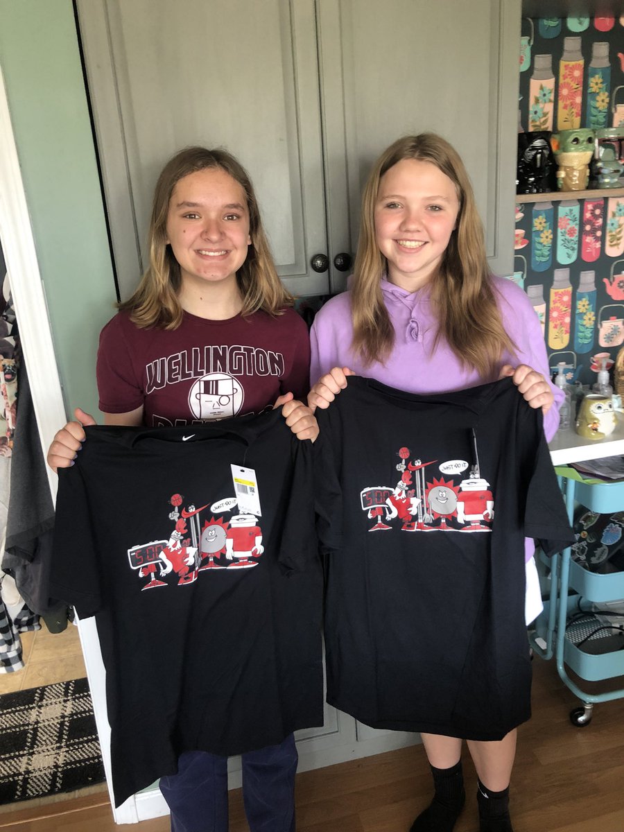 Sunrise Breakfast for the Sunrise Shooters. Congrats to all but a special congrats to Taylor and Grace for completing the individual spring goal. Great chat about pets 🦮🐐🐹🐷😊 #GoDukes #ItTakesAVillage <a href="/_taylormorris24/">tay ❤️‍🔥</a> <a href="/brookelehmkuhl8/">brooke</a> <a href="/mjlehmkuhl/">morgan lehmkuhl</a> <a href="/j_stannard24/">jillian</a>