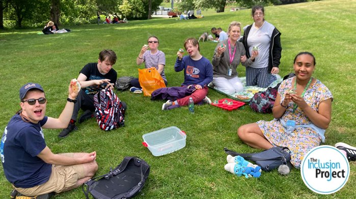 WeAreInclusion's tweet photo. ✨PICNICS and SUNSHINE✨

North London fun in the sun. With food, friends and fondant fancies. What else do you need on a Thursday afternoon? We'll wait... 

#inclusion #inclusionproject #inclusionmatters #community https://t.co/01UxVzk7pD