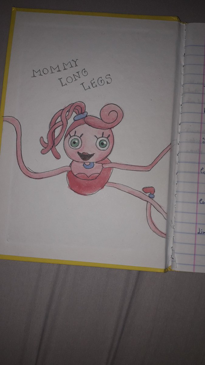 e eu que fiz um desenho da mommy long legs na capa do meu caderno #PoppyPlaytimeChapter2 #mommylonglegs