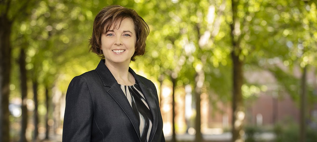 Tawnya Means, assistant dean for educational innovation and chief learning officer at Gies, talks about new educational technologies on the horizon and how they can help online #MBA students achieve their goals.

More: findmbaonline.com/articles/the-l….