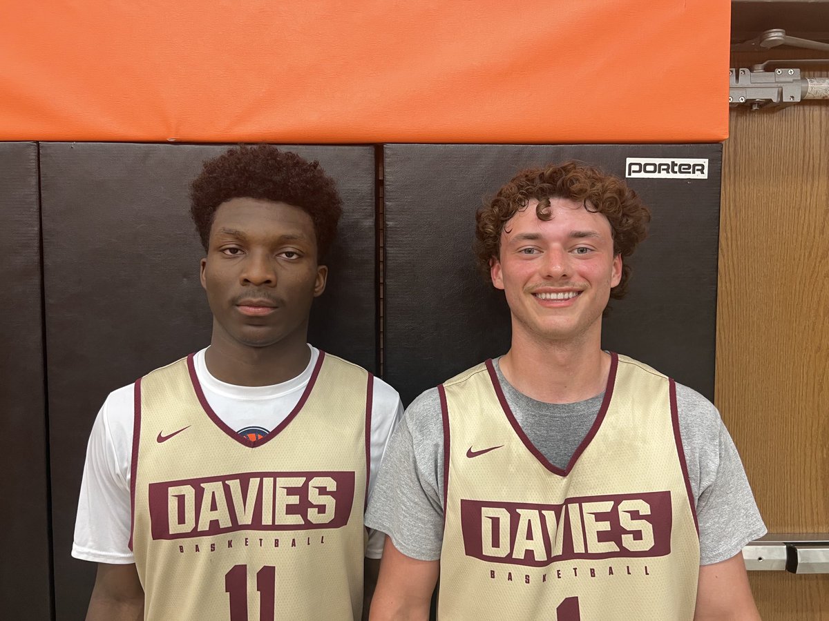 DaksHoops's tweet photo. Standouts for ⁦@Daviesbball⁩ this morning ⁦@BreakdownUSA⁩

Zach Livingood &amp; Ray Brown

Up next Davies takes on ⁦@MHDSpudBBall⁩ 

⁦@raymondbrown_11⁩ @zach01009203 https://t.co/j67J1vHM6s