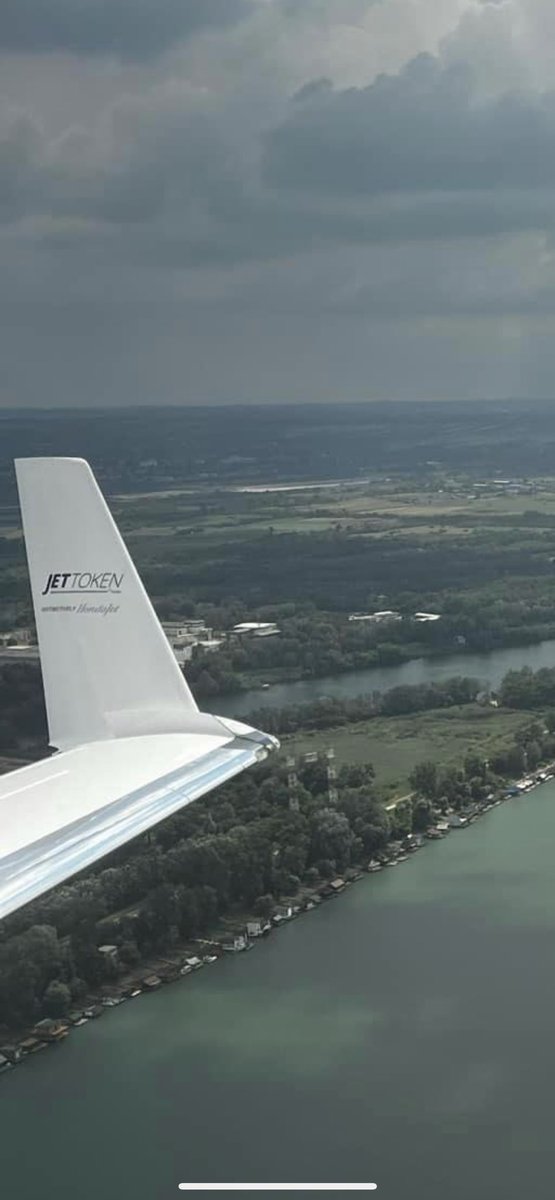 atxtyson's tweet photo. @ccnaysmith through a pilot Facebook group I’ve found JetToken has sold off their Honda jet! https://t.co/wGL6JcTMsk