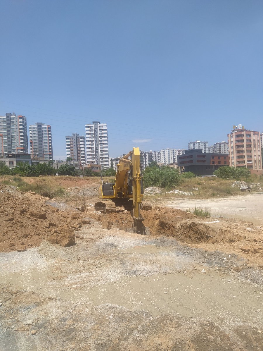 Bilaloldac's tweet photo. Çukurova ilçemize yapılacak olan spor tesislerimizin yapımına "Ya Allah Ya Bismillah" diyerek başladık. İnşallah Allah'ım bitirmeyi daha güzellerini ilçemize kazandırmayı nasip eder. https://t.co/z2blcgKGEp