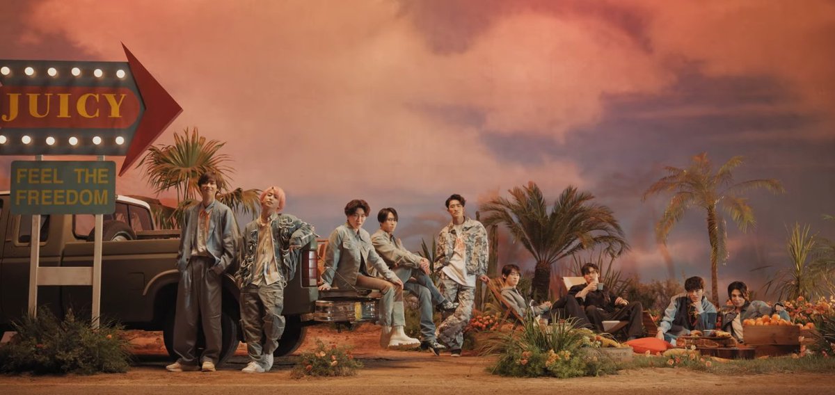 UpdateJBoys's tweet photo. 📰| Hoje as 9:00, foi lançado o novo mv do Snow man, Orange kiss. https://t.co/r0zXx4anXL