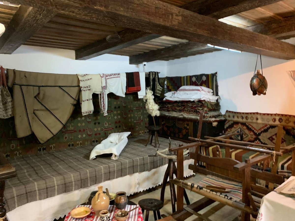 Travel_2Romania's tweet photo. 2 years ago the Ambassador @DavidSaranga 🇮🇱 #Israel visited house where Ion Creangă,the 🇷🇴writer,raconteur &schoolteacher was born.
Creangă,is a main figure in 19th century 🇷🇴literature,best known for his Childhood Memories volumes #Humulesti
#CultureDiplomacy
#DiscoverRomania https://t.co/b5SOZwpN29