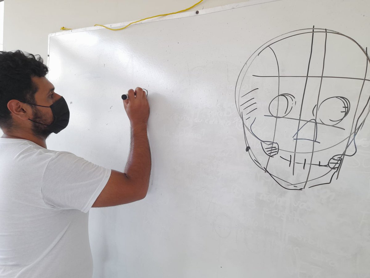uemilianozapata's tweet photo. 👏😍👉Hoy queremos presentarte y felicitar a Joaquín López, alumno de LPYN 8° tetramestre👌, quién además es maestro voluntario y demuestra su amor a la #UNEZ al presidir el Club de Dibujo e ilustración📝✒️ ¡Muchas gracias Joaquin! #OrgulloUNEZ 🔔 ❤️ https://t.co/W3PeQ9Mt8Y