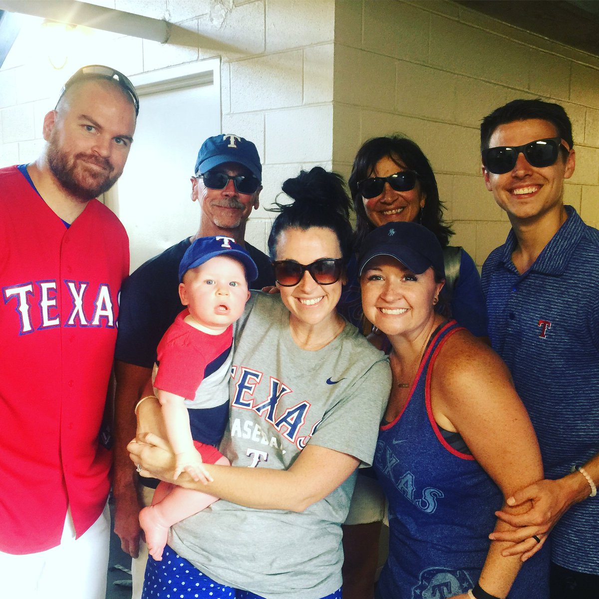kprichards's tweet photo. @Rangers https://t.co/NnglN2HqvT
