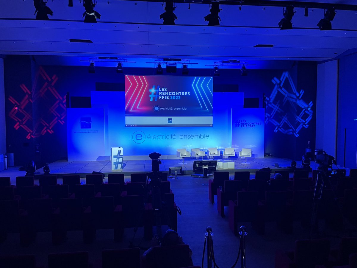 H-1 pour les #RencontresFFIE ! L’e-électricité ensemble, c’est aujourd’hui à 17h ! #électriciens #TransitionNumérique #électricité