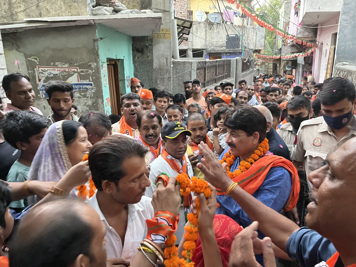 Office Of Manoj Tiwari tweet media
