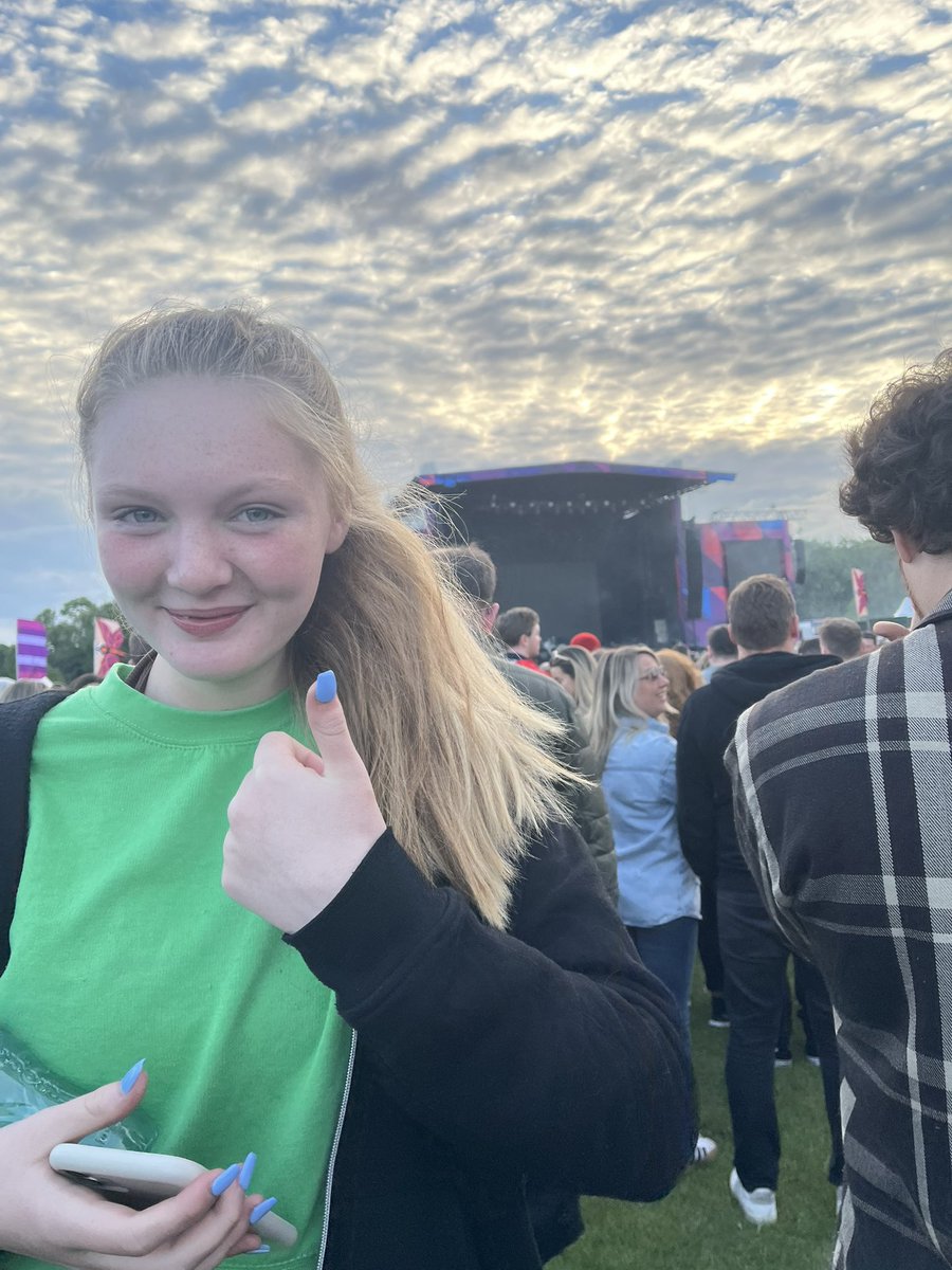 Training in the next generation for gigs life at <a href="/thekillers/">The Killers</a> at Malahide Castle 🙌