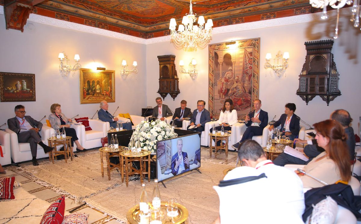 MTEDDMAROC's tweet photo. Participation de Madame la Ministre au Dialogue de Tanger, le Samedi 11 Juin pour échanger dans le cadre d’une Jalsa sur l’impact de la #pandémie sur les sciences et technologies médicales ainsi que les enjeux du #changement_climatique dans le cadre de la coopération Nord-Sud. https://t.co/KNA9IfelXH