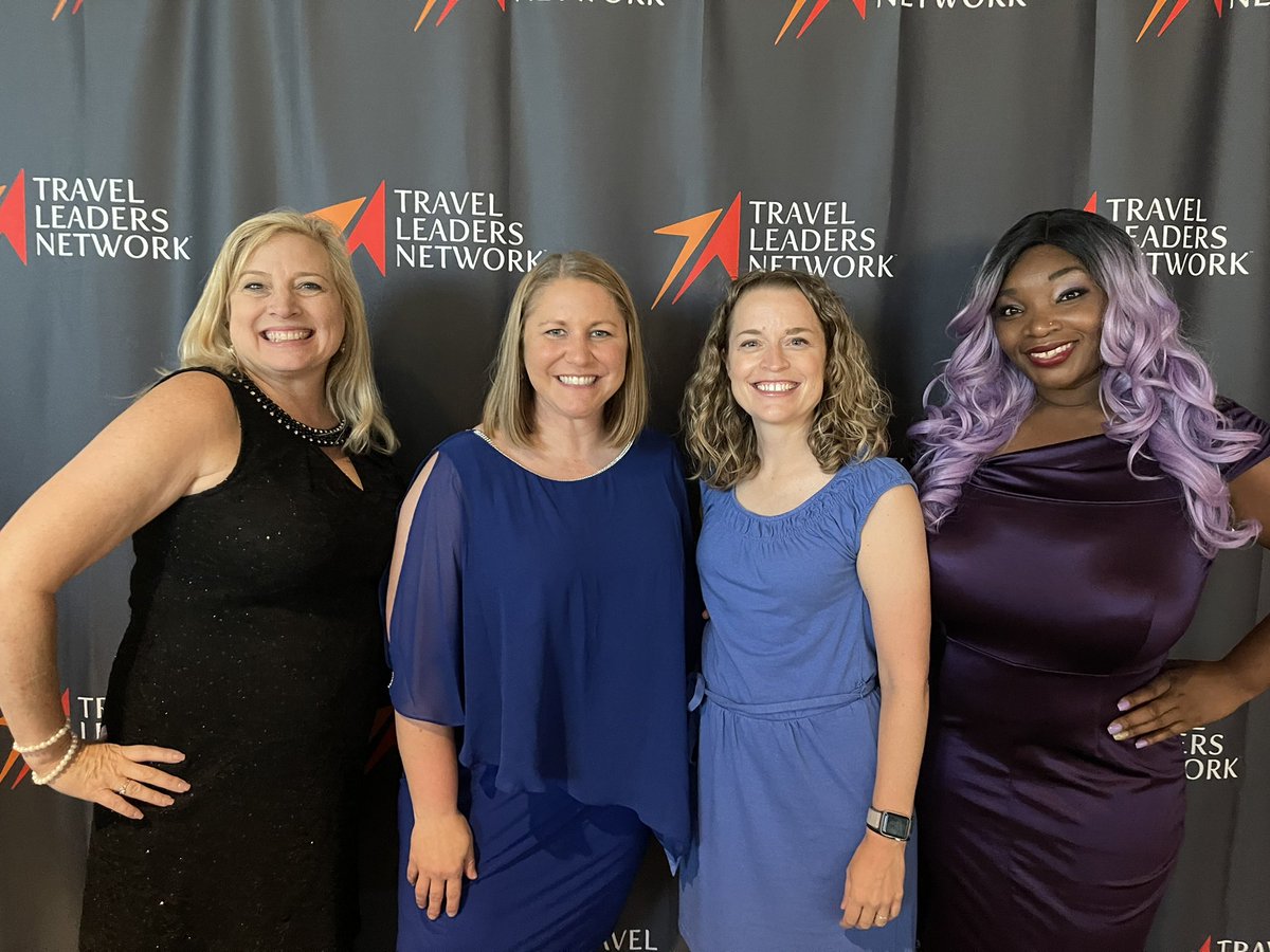 RopeDropQueen's tweet photo. ๐Last night was the EDGE Gala! ๐#edgewithtln https://t.co/onMSon1rWH