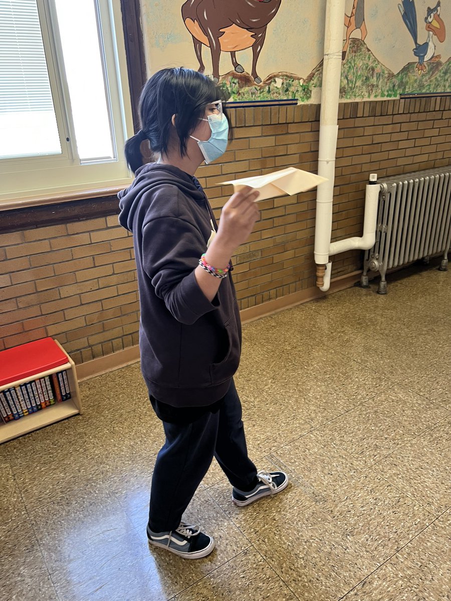 MrsKPovinelli's tweet photo. STEM-Paper Airplanes: Why Flaps and Folds Matter https://t.co/WulsdIsZ7w