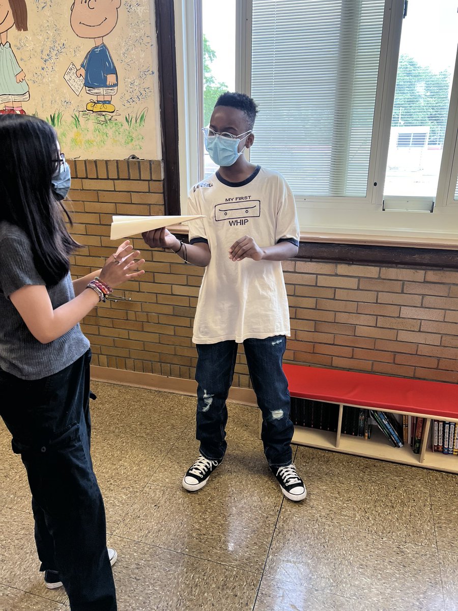 MrsKPovinelli's tweet photo. STEM-Paper Airplanes: Why Flaps and Folds Matter https://t.co/WulsdIsZ7w
