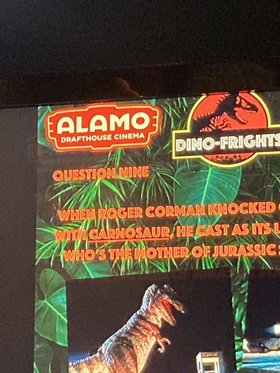 DominguesDan's tweet photo. @AlamoNYC Thank you Alamo Drafthouse for sponsoring Final Exam Horror Trivia last night at Rockbar NYC!  Such a great time hosted by the smart and sassy team of @tedgeoghegan and @MichaelGingold. https://t.co/ebHA9729jU