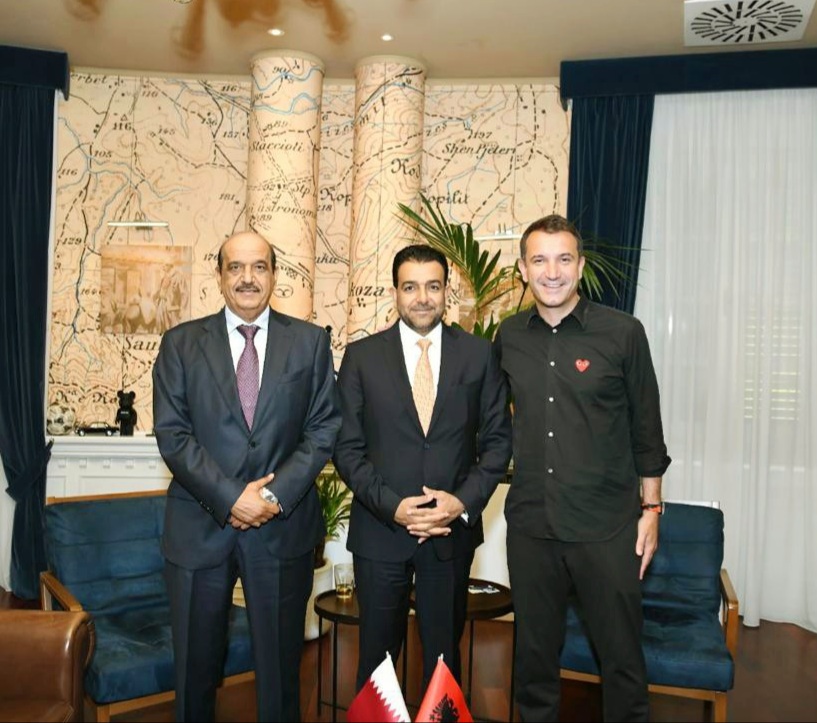 QatarEmb_Tirana's tweet photo. HE Dr. Mutlaq bin Majed Al-Qahtani i Dërguari Special i Ministrit të Jashtëm të Shtetit të Katarit për Anti-Terror &amp; Ndërmjetësim në Zgjidhjen e Konflikteve Takon HE Erion Veliaj Kryetar i Bashkisë Tiranë në prani të HE Ali bin Hamad Al Marri Ambasadori i Katarit

#Qatar #Albania https://t.co/IoahYIn7Zu