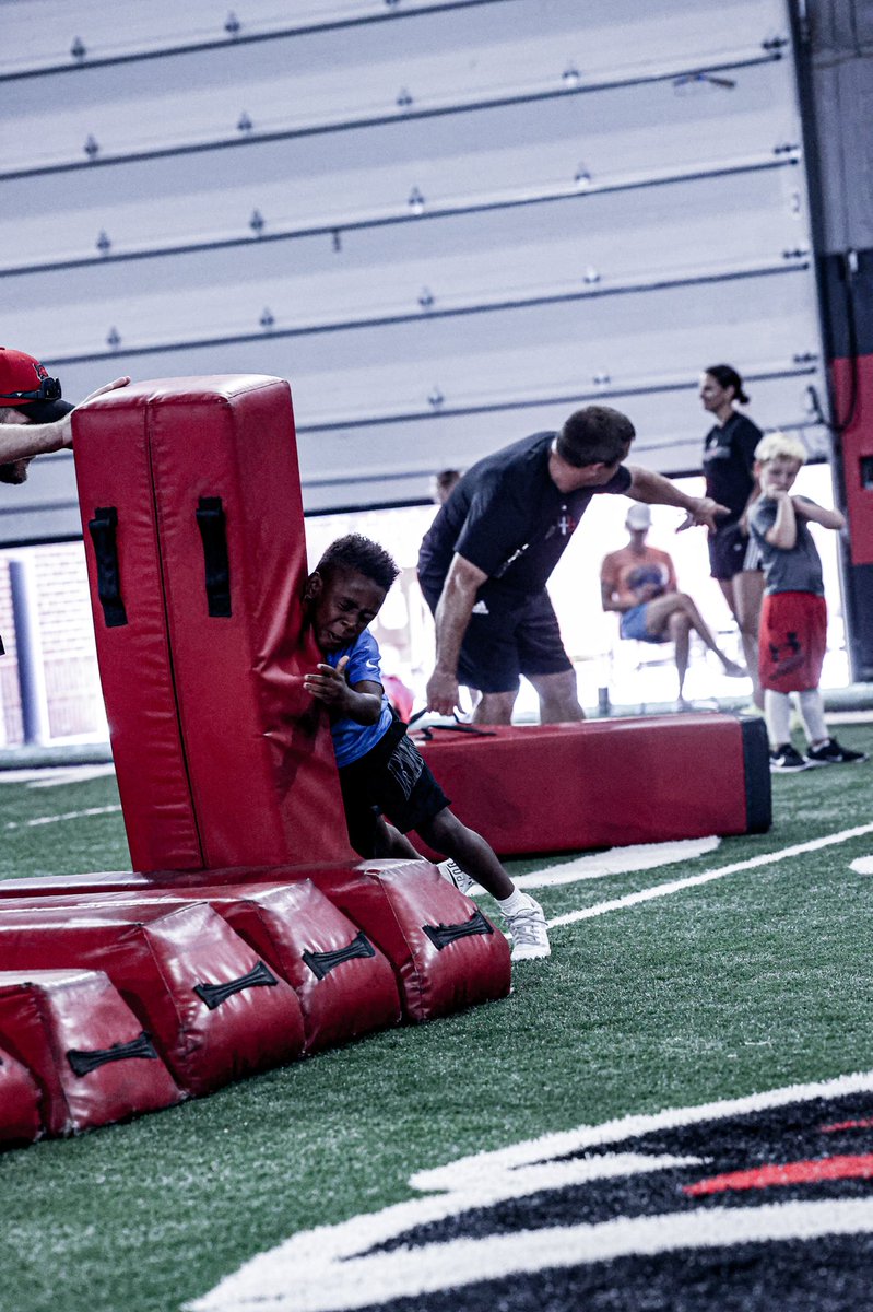 DAY 2 OF YOUTH CAMP… BACK TO IT‼️🐺

#WolvesUp x #ADifferentBreed