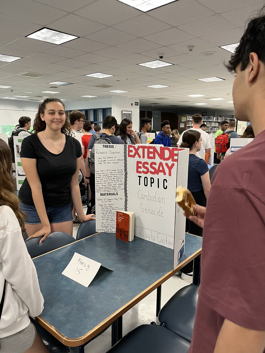 IB Program at FTHS tweet media