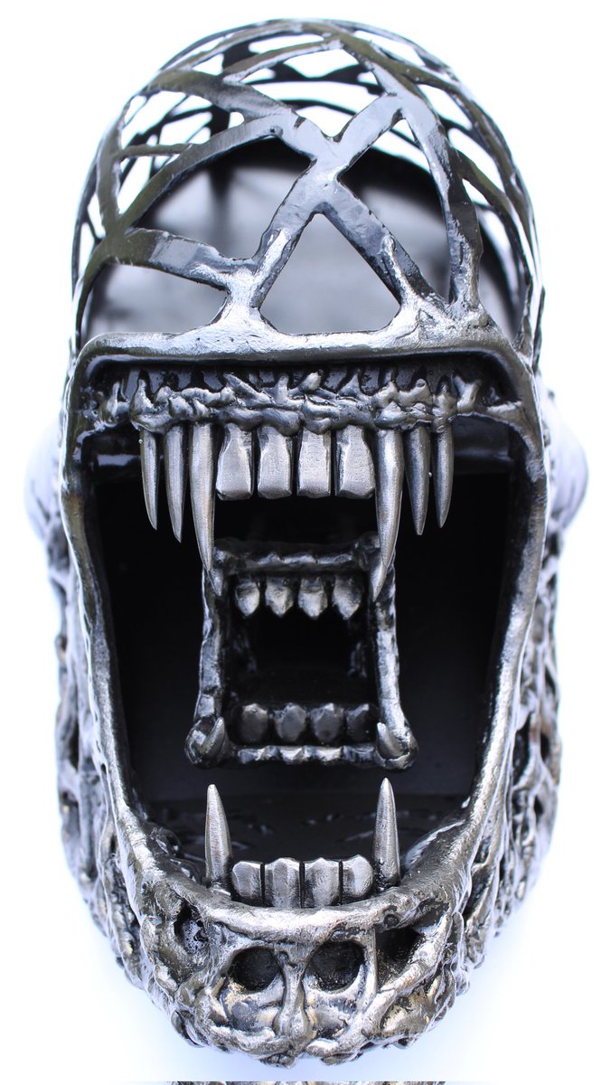 forgednature's tweet photo. Giger Alien 
All metal wall art sculpture.
Side project, artist representation of the Xeno from the classic 1979 movie. https://t.co/yl0v6HlYy1