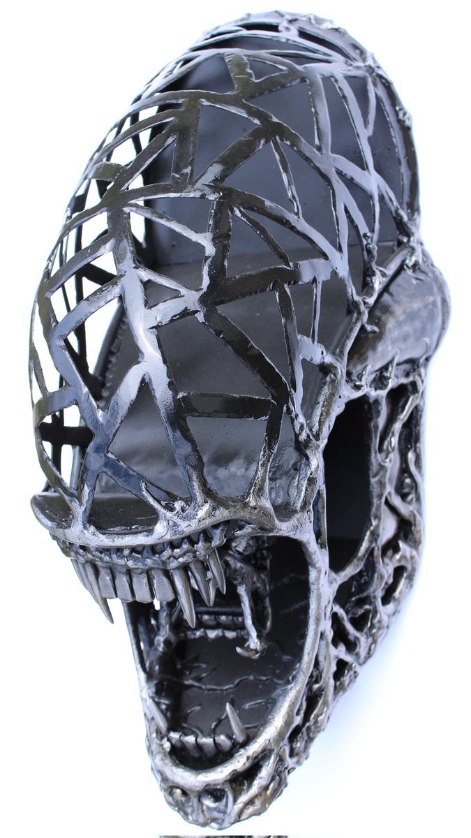 forgednature's tweet photo. Giger Alien 
All metal wall art sculpture.
Side project, artist representation of the Xeno from the classic 1979 movie. https://t.co/yl0v6HlYy1