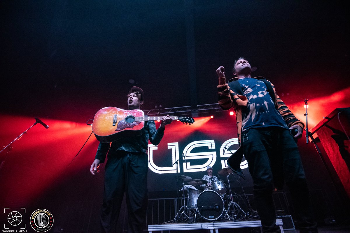 It was the end of the line for @USSMusic last week as  they gave fans one last energetic farewell performance. Special guests, local band, #SeriouslyFun kicked off the show in spectacular fashion! 📸📝 @WoodfallMedia #WeLoveLive #ForTheLoveofLIVE soundcheckentertainment.ca/ubiquitous-syn…