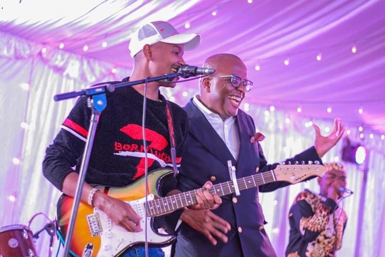 SamSamido's tweet image. A young boy just dreams.Hope, determination and believing in God is what keeps the dreams alive.
In return,God reciprocates with endless favour.
I mean who would have thought that these village boys from ol-joro-orok would shine in the big city?