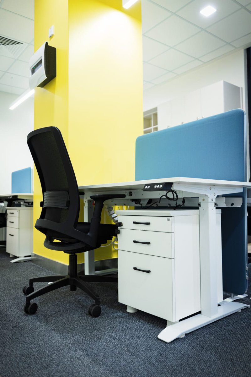 FrameInteriors's tweet photo. Frame Interior Solutions sources the best #officefurniture for your project, to make your working day comfortable and productive.

Project: confidential
Product: ALLY Task Chair by
ChairClub 
Design by Planning Interiors Limited https://t.co/8Vh2utXMzP