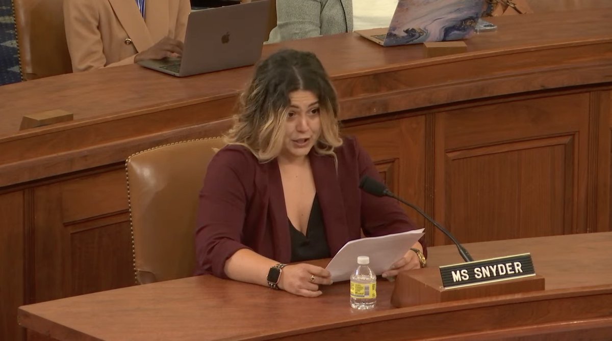 "#PaidLeave would make all the difference for my family. It would give me the peace of mind to know that we won't go broke – &amp; lose our home – if I get sick or if I need to take time off to care for Braxton or my mom/grandma." Listen to <a href="/MomsRising/">MomsRising</a> mom Tori! #BurnoutEpidemic