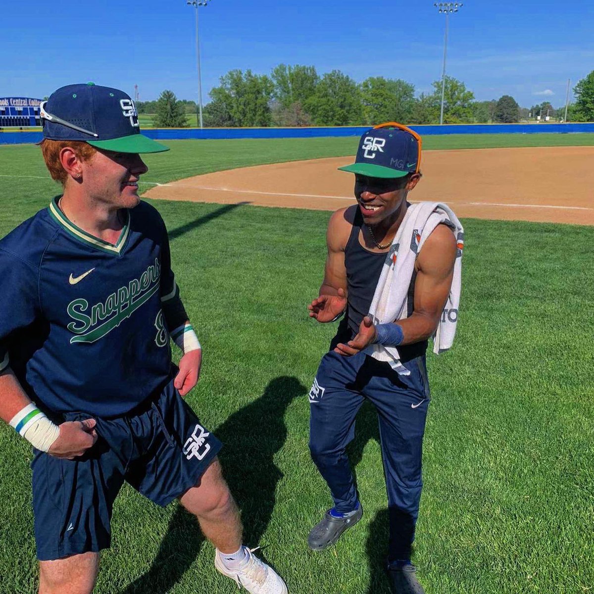 waynee314 tweet media