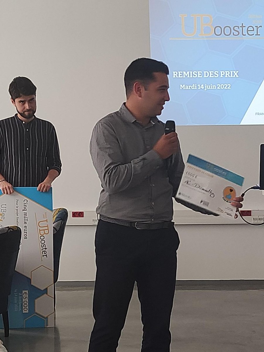 Félicitation aux 5 lauréats d'#UBooster2022 ! 
🥇BIBO
🥈Kifoo (+ Prix Impact Sociétal)
🥉AC Dismantling (+ Prix Coup de❤️)
🥉Luckï Thé
🥉FLY
Merci à tous nos partenaires présents pour les avoir départager !
Découvrez les 5 projets récompensés ici ➡️ bit.ly/3zB3txl