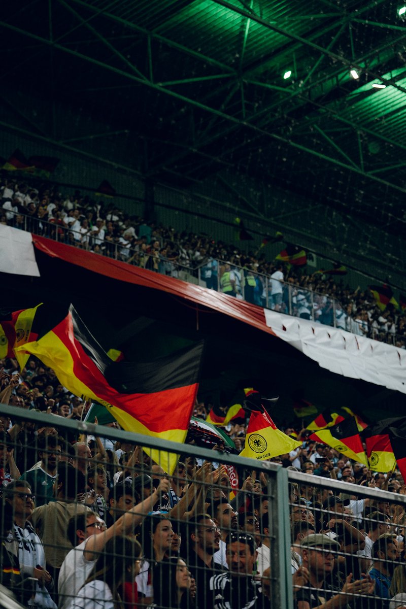 DFB_Team_EN's tweet photo. 🖤❤️💛 https://t.co/bCtjiYPgfZ
