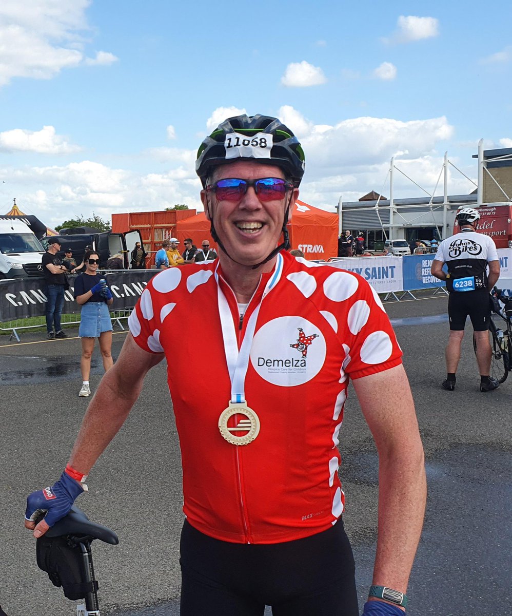 Demelza_Vicky's tweet photo. Another leg of Matthew Hill's epic summer of cycling complete ✔ - the 100mile #TourofCambridge in just over 6hrs.

Matthew wants to raise £12,709 to "Pay for a Day" of care at @DemelzaHospice. Follow his story here: https://t.co/CPWD0kh2BW 

Up next, the #Vätternrundan, #Sweden! https://t.co/Kigf6Zt8jr