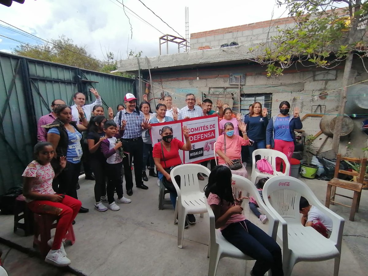 PabloVargasGon6's tweet photo. En San José Tepenene sigue la cuarta Trasformación.
Hoy conformamos el segundo comité de defensa de la #4T en #ElArenal.
#CD4THidalgo https://t.co/EWCoMDCgmk