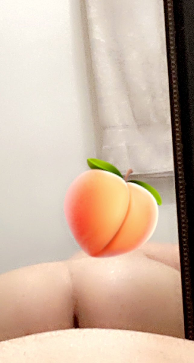 SirUndisputed_'s tweet photo. Get behind me and eat this fat ass🔥🤤🍑👅
#NSFW #horny #bigassworship #bigass #fatass #assspread #eatmyass #hugebutt #spreadasscheeks #spreadingass #lickass #buttbooty #assheaven https://t.co/3Zf0v7b8Ie