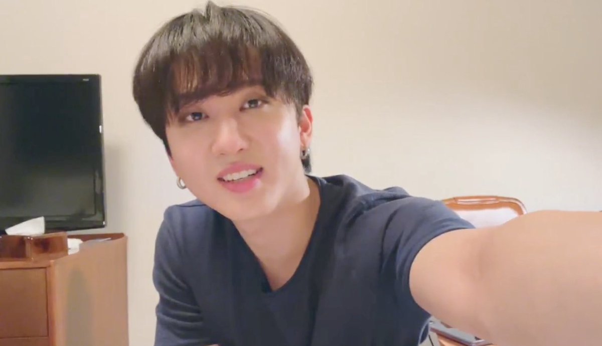 nerissa1123's tweet photo. #nerigives โจ
dahil happy tayo at umuwi na si changbin sa VLIVE + the babydeuls na dumalaw ๐
๐ P100 GCASH
โก ph stays only
โก rt + mbf
โก reply with your fave happenings on tonight's live with photo and why!
โก ends 2pm 06/16 https://t.co/wdXjAbss0V