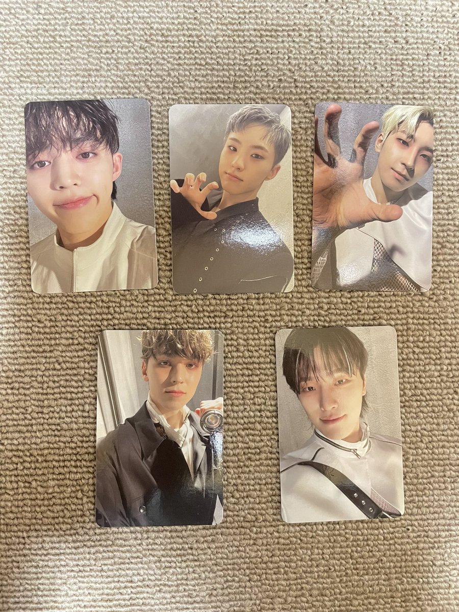 aricara13's tweet photo. SEVENTEEN セブチ 
Face The Sun トレカ 交換　ep2

譲:クプス、ホシ、ウォヌ
　バーノン、ディノ

求: 同種ドギョム、ミンギュ(2枚目スタンプなしのもの)

郵送希望

よろしくお願いします！
別ツイートに他epのものあります！ https://t.co/1pmCWCMzUk