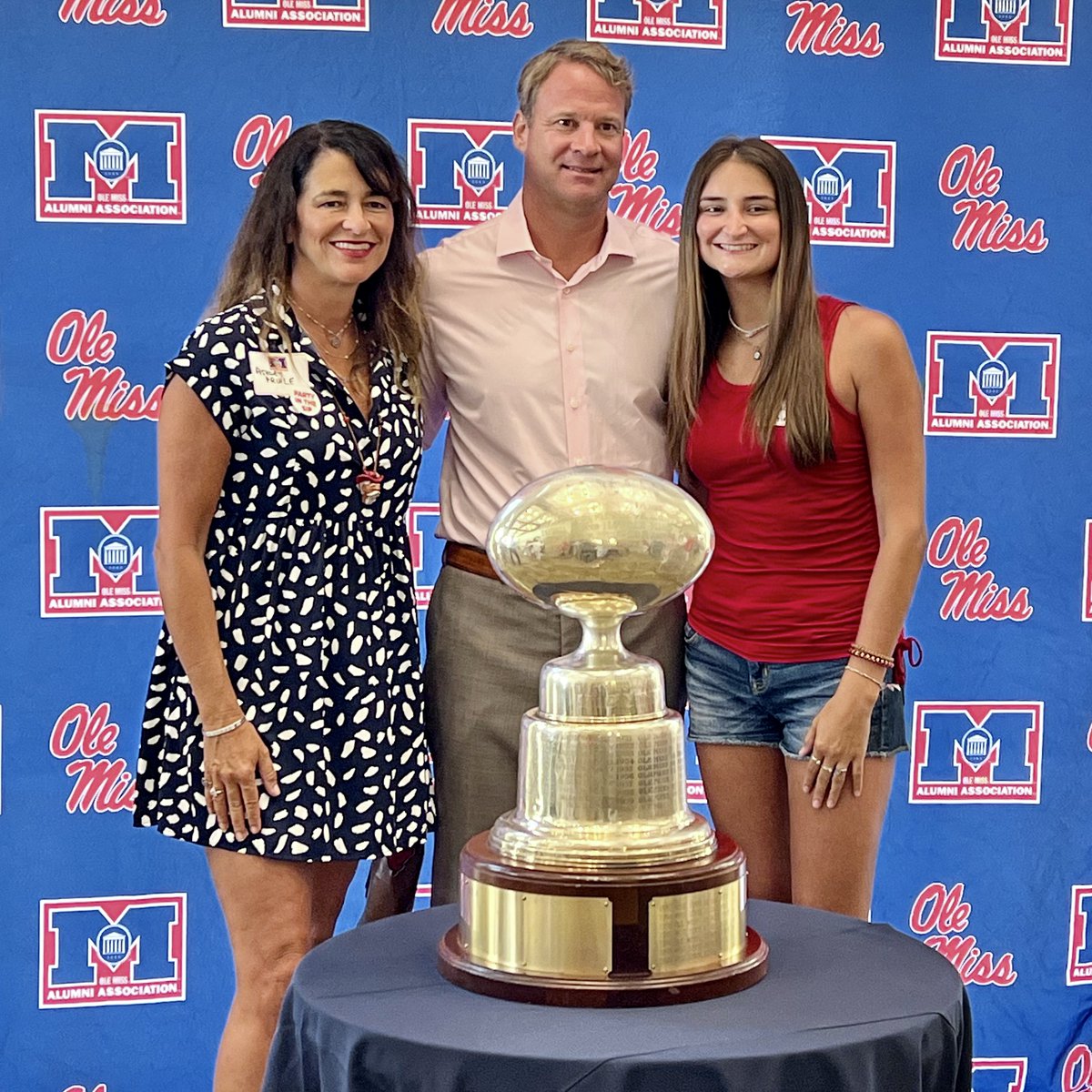 OleMissAlumni's tweet photo. π΄π΅ Our Tupelo Rebels were πππΌπΏπ for last nightβs #RRT22 stop! Next up: Corinth.
#HottyToddy
π https://t.co/jcwIpa186l https://t.co/mknvRjm8wD