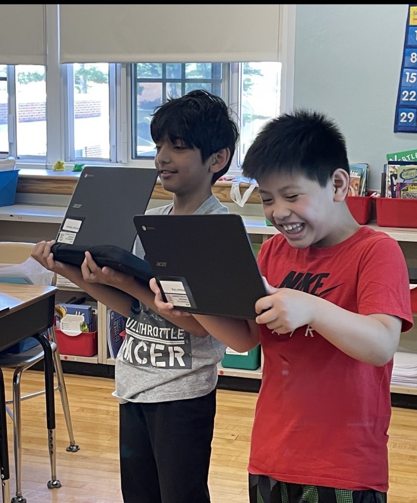 maggieollenedu's tweet image. Writing and sharing #CollaborativeStories with friends! Each group-mate takes turns writing silly sentences. The end results are HILARIOUS! #NHPGCP #3rdGrade