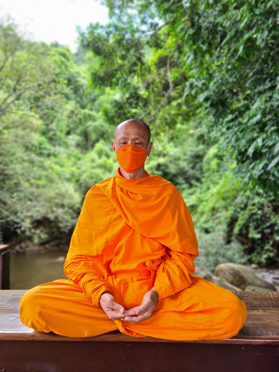 anu003anu's tweet photo. ขอเชิญชวน พระภิกษุ - สามเณร และผู้มีบุญทั่วโลกร่วมสร้างป���ะวัติศาสตร์โลกเป็น “สถิติภาพคนนั่งสมาธิมากที่สุดในโลก 1 ล้านภาพ”ภาพถ่ายนั่งสมาธิ แบบเต็มตัว ด้วยชุดสุภาพ โดยไม่ต้องระบุชื่อ-นามสกุล
วันนี้ถึงวันสมาธิโลก 6 สิงหาคม พ.ศ. 2565 
ส่งไฟล์ภาพได้ที่ https://t.co/MSE9Uvy7SE บัดนี้ https://t.co/UdHilHg5UO
