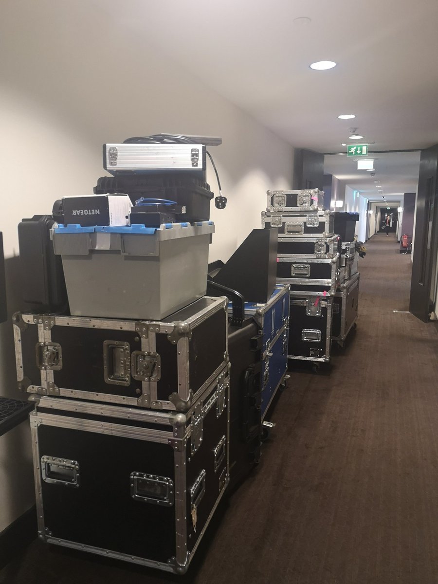 BritishPainSoc's tweet image. It&apos;s all being packed away now. This is the corridor on Floor 4 as the #BPSASM2022 comes to an end. The Council are still here about to meet. Safe journey home everyone.
