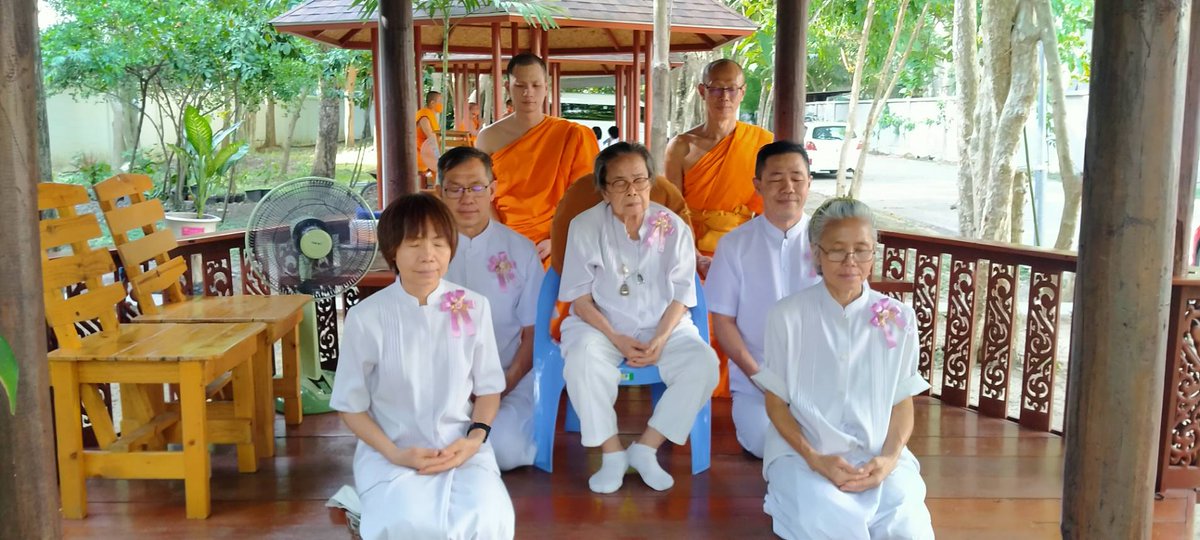 anu003anu's tweet photo. เชิญร่วมสร้างสันติส���ขภายในเพื่อสันติภาพภายนอก
ด้วยการนั่งสมาธิ ส่งภาพเพื่อรวบรวมเป็นสถิติภาพคนนั่งสมาธิมากที่สุดในโลก 1 ล้านคน หลักเกณฑ์ 
1.ภาพนั่งสมาธิ เต็มตัว ชุดสุภาพ
2.ไม่ต้องระบุชื่อ-นามสกุล
3.ส่งได้ 1 คน ต่อ 1 ภาพ  ส่งไฟล์ภาพ https://t.co/O4ZScSt1Ha เริ่ม
22 เม.ย.- 6 ส.ค.65 https://t.co/CmyiZpeLh8