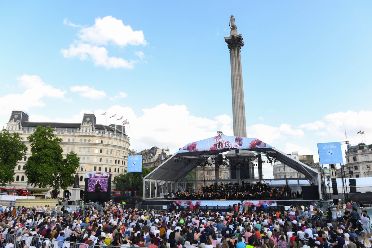 ShekuKM's tweet photo. Always a pleasure to perform with @SirSimonRattle and the @londonsymphony Orchestra. If you couldn't make it to Trafalgar Square, you can watch the whole concert back on YouTube: https://t.co/1pV1iKUL71 https://t.co/rClXOCSEUV