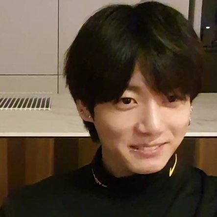 mubai__jk's tweet photo. ดื้อกะแม่                           ดื้อกะเทอ https://t.co/oHQOnrdghl